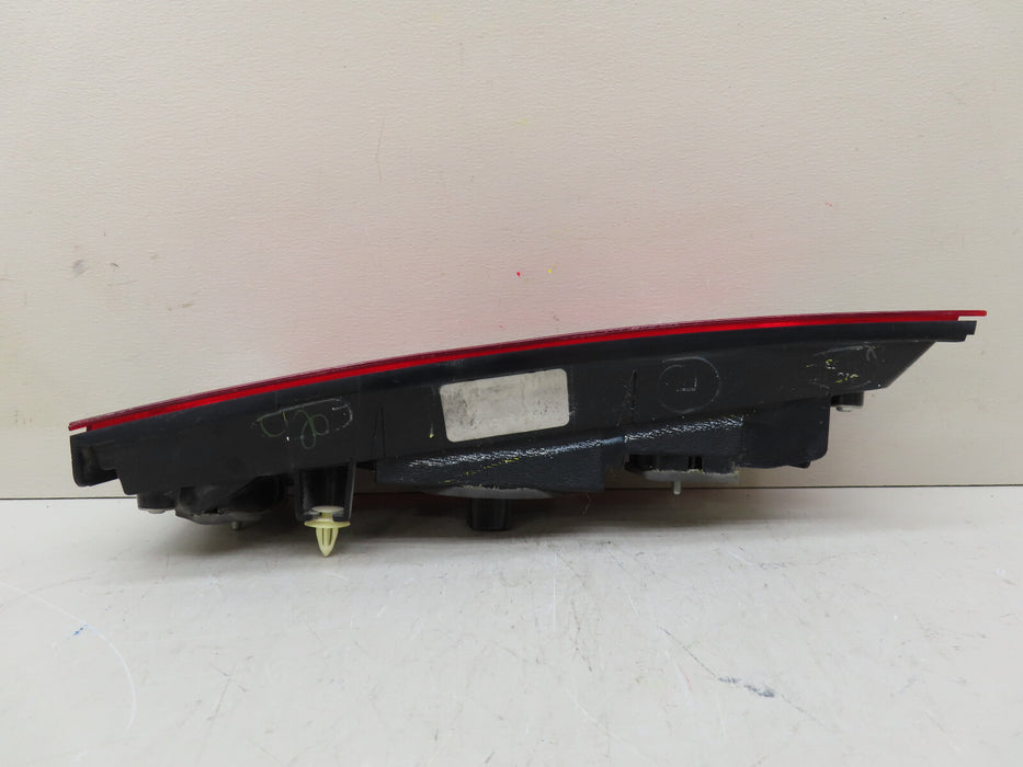 2016-2018 HONDA PILOT REAR LEFT DRIVER SIDE INNER TAIL LIGHT OEM