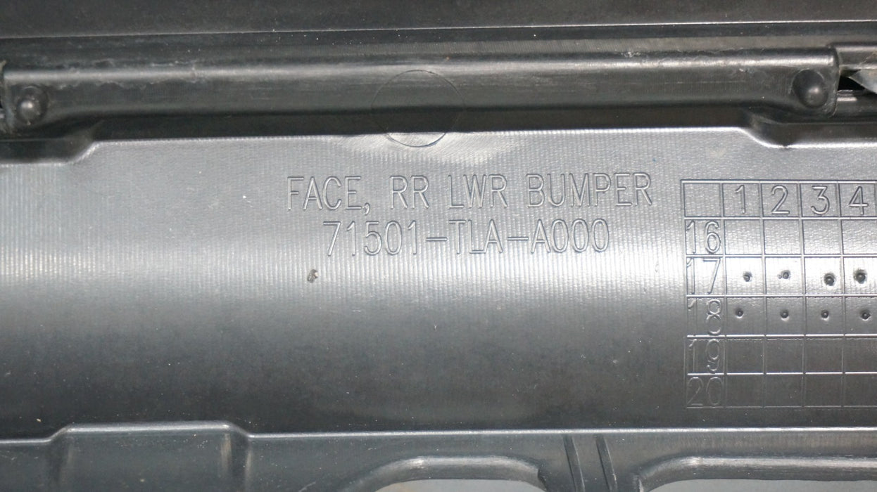 2017-2019 HONDA CR-V REAR LOWER BUMPER COVER PANEL OEM 71501-TLA-A000