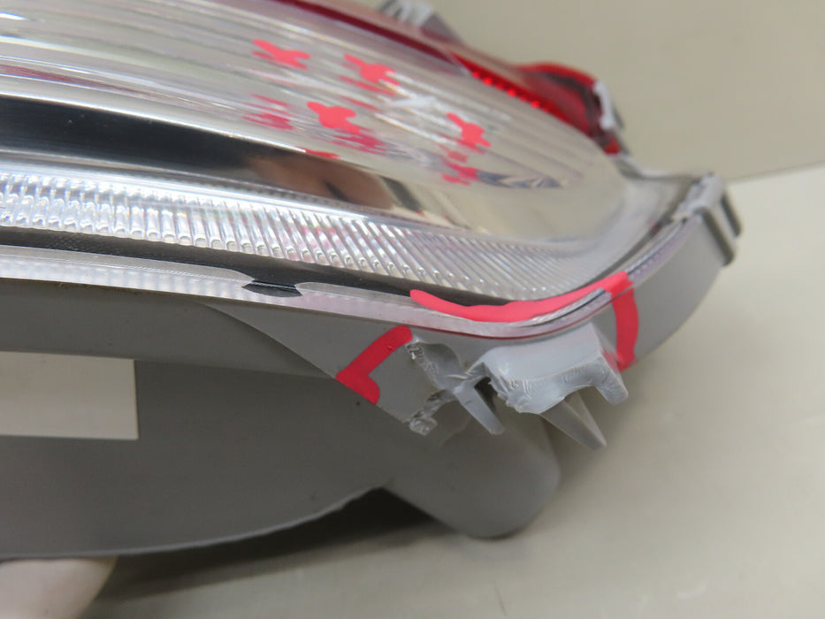 2020-2022 KIA SPORTAGE REAR LEFT TURN/BACKUP LIGHT OEM