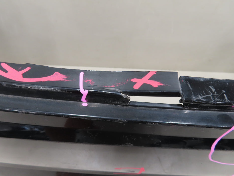 2007-2014 GMC YUKON DENALI FRONT BUMPER COVER W/ AIR DEFLECTOR OEM 25890755