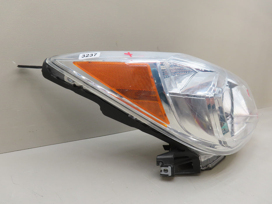 2014 2015 2016 SUBARU FORESTER RIGHT PASSENGER SIDE HALOGEN HEADLIGHT OEM