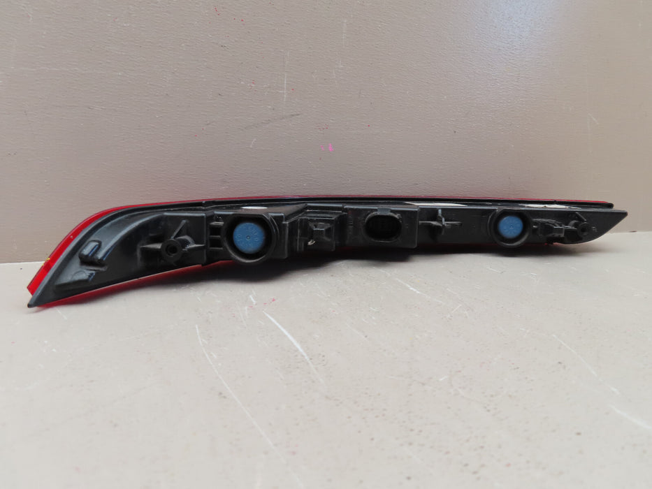 2014-2017 PORSCHE CAYENNE REAR RIGHT PASSENGER LOWER BUMPER TAIL LIGHT OEM