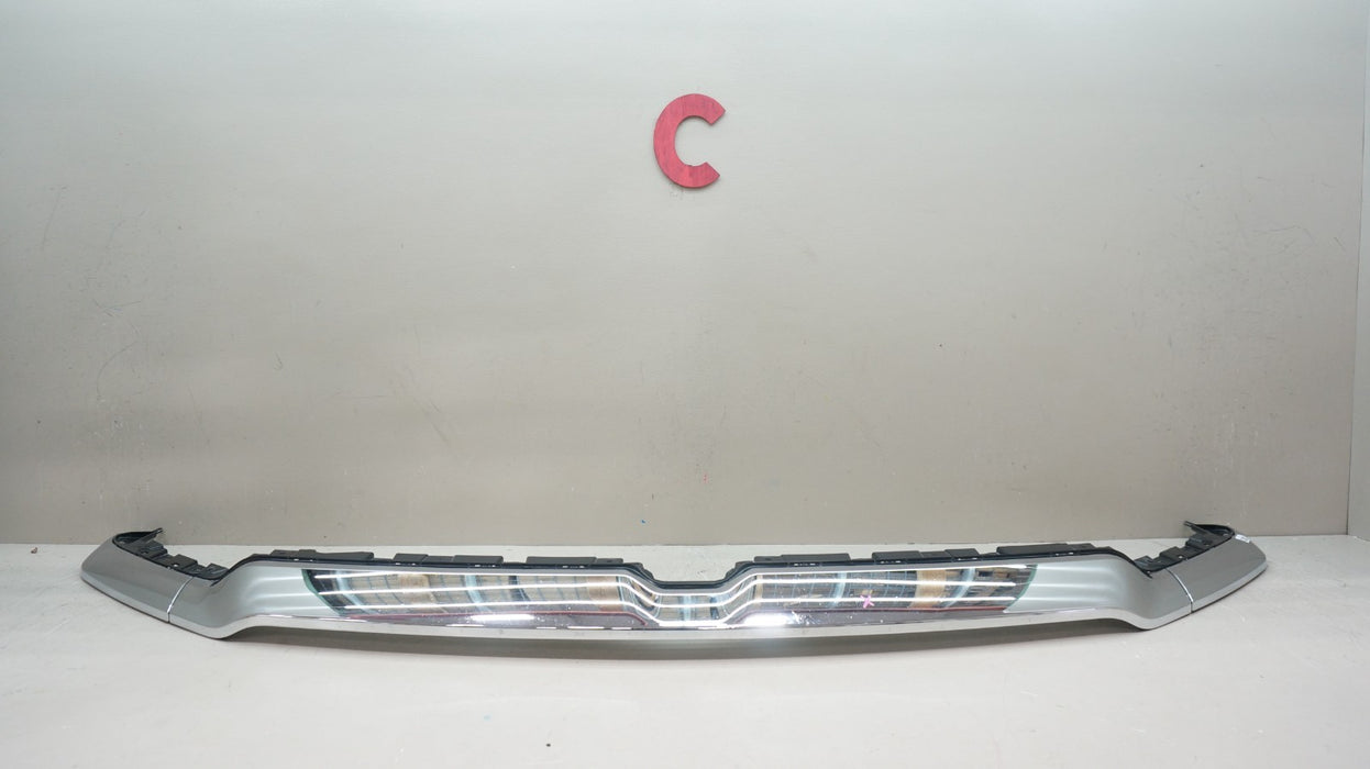 2019-2023 DODGE RAM 1500 FRONT UPPER GRILLE MOLDING 68335015A OEM