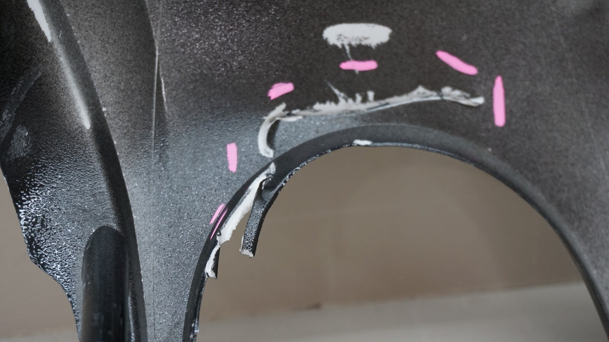 2018-2020 RANGE ROVER VELAR L560 REAR LOWER BUMPER VALANCE OEM J8A2-640E80-GC