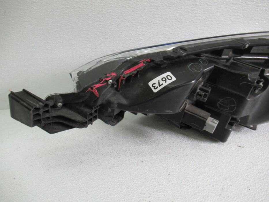 2017-2019 TOYOTA COROLLA FRONT RIGHT PASSENGER SIDE HEADLIGHT LIGHT LAMP OEM