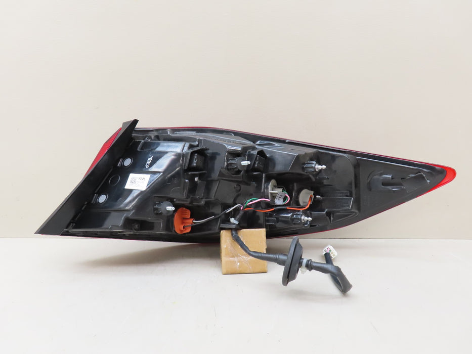 2019-2020 HYUNDAI ELANTRA  LEFT DRIVER SIDE OUTER TAIL LIGHT OEM