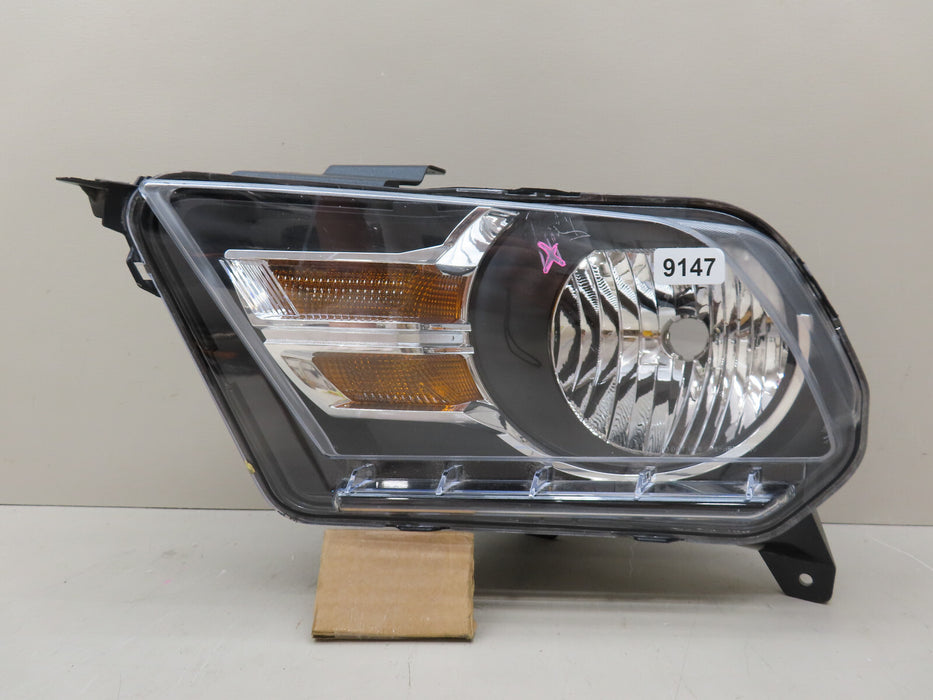 2010-2012 FORD MUSTANG FRONT LEFT DRIVER SIDE HEADLIGHT  AFTERMARKET