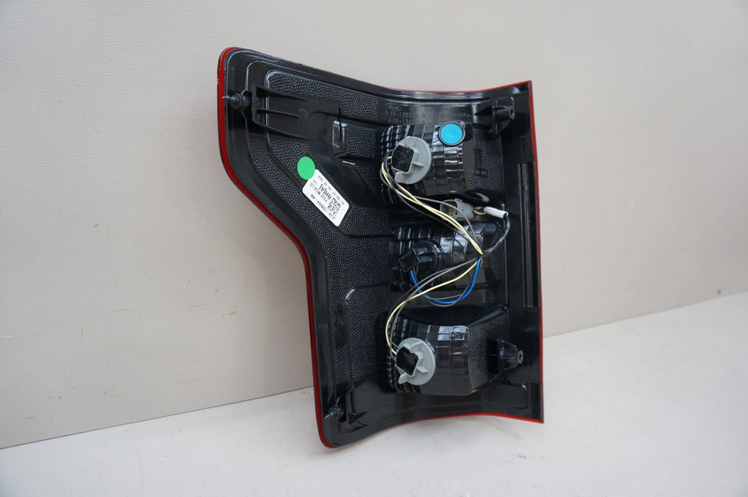 **NEW** 2018-2020 FORD F150 F-150 REAR RIGHT PASSENGER SIDE TAIL LIGHT OEM