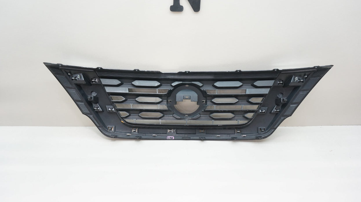 2017-2020 NISSAN PATHFINDER FRONT BUMPER RADIATOR GRILLE OEM 623109PF1A