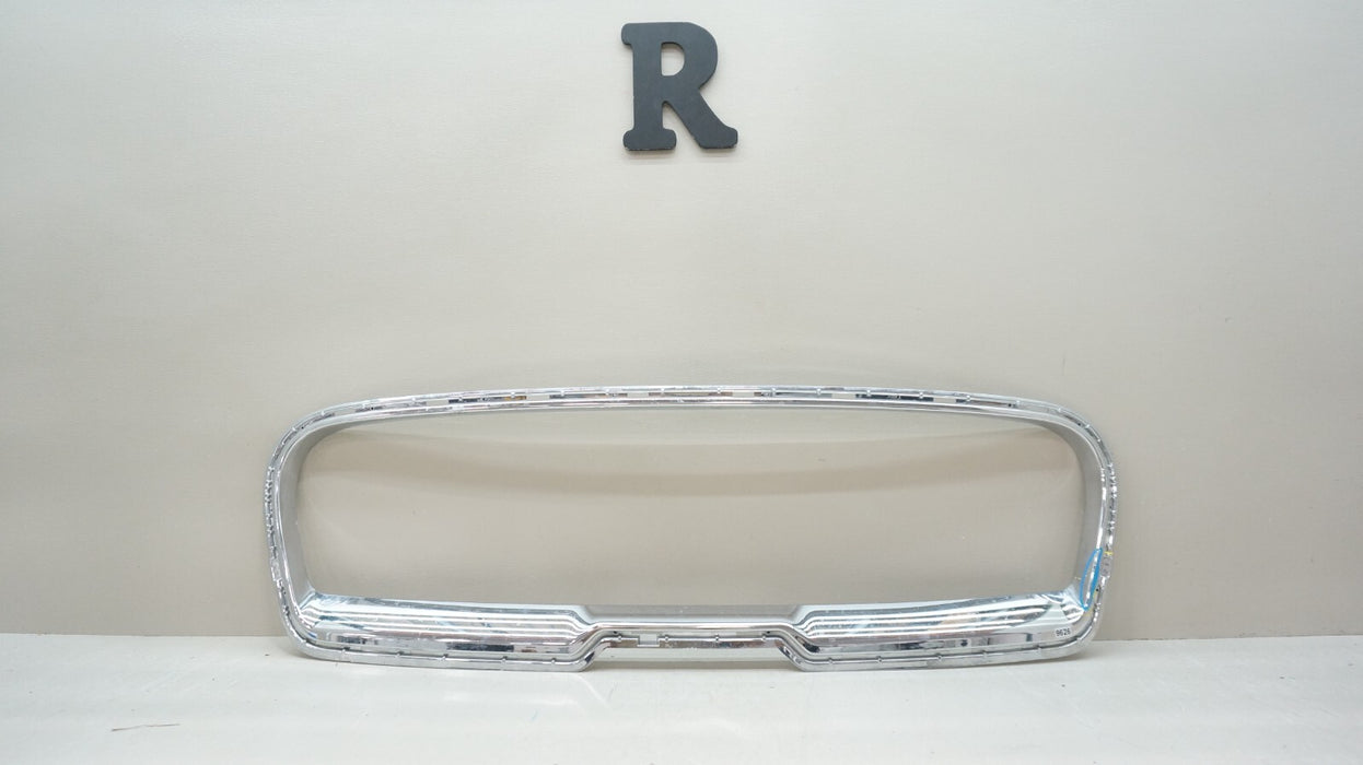 2017-2019 LINCOLN CONTINENTAL FRONT GRILLE CHROME SURROUND TRIM OEM