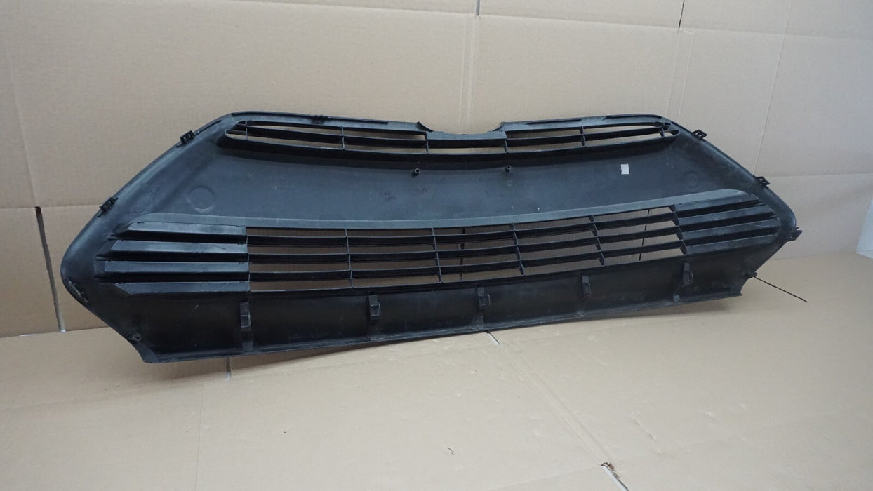 2017-2019 TOYOTA COROLLA FRONT RADIATOR GRILL GRILLE MOLDING CHROME OEM