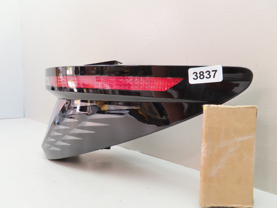 2022 2023 HYUNDAI TUCSON REAR RIGHT PASSENGER TAIL LIGHT LED OUTER OEM