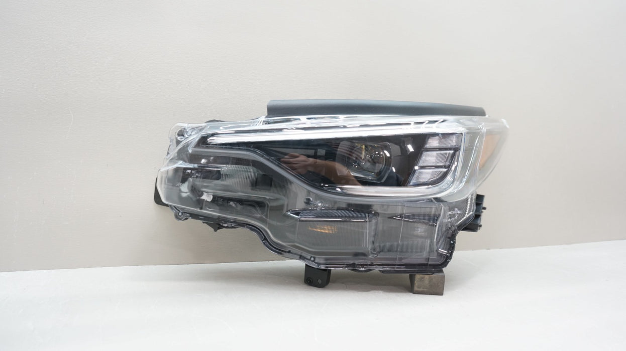 2024-2026 SUBARU IMPREZA CROSSTREK FRONT LEFT DRIVER SIDE LED HEADLIGHT OEM