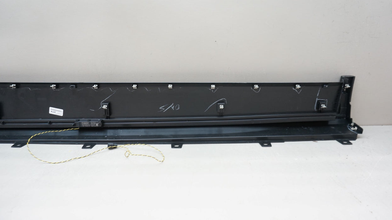 2021-2024 FORD MUSTANG MACH-E RIGHT ROCKER PANEL SKIRT COVER OEM LJ8B-R10154