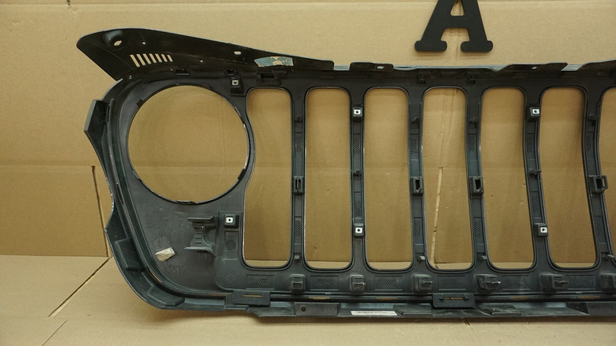 2018-2021 JEEP WRANGLER JL SAHARA FRONT BUMPER GRILLE GRILL OEM 6BY79TRVAB