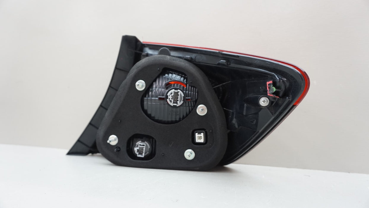 2013-2015 HONDA CIVIC SEDAN LEFT DRIVER SIDE TAIL LIGHT OEM 13 14 15