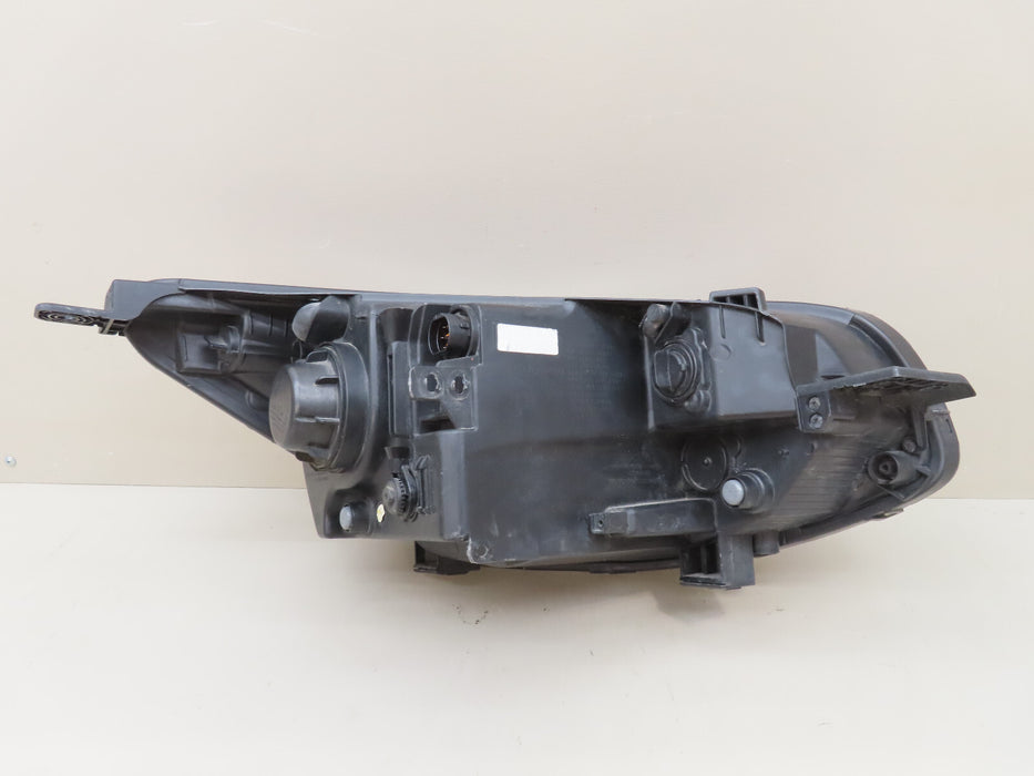 2014-2019 KIA SOUL FRONT LEFT DRIVER SIDE HEADLIGHT OEM 92101-B2