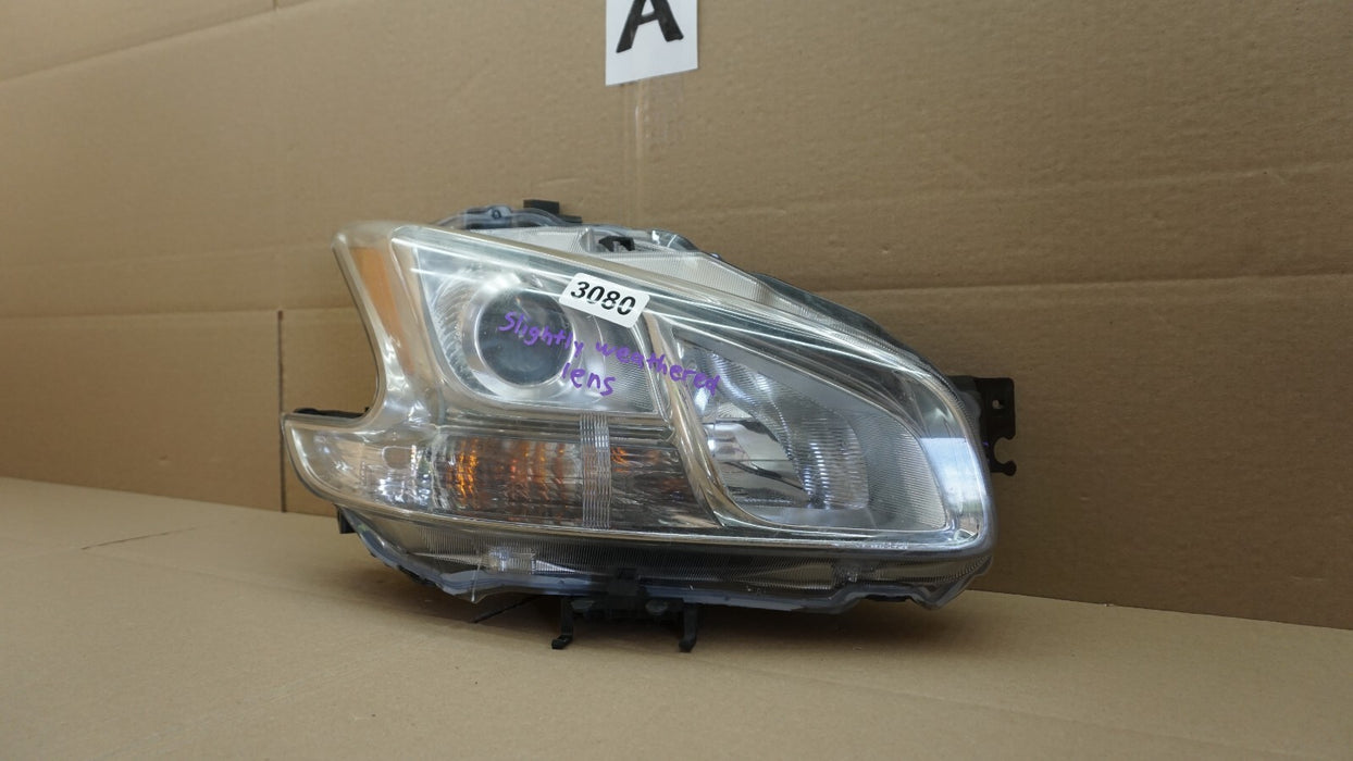 2010-2014 NISSAN MAXIMA FRONT RIGHT PASSENGER SIDE HEADLIGHT LAMP HALOGEN OEM
