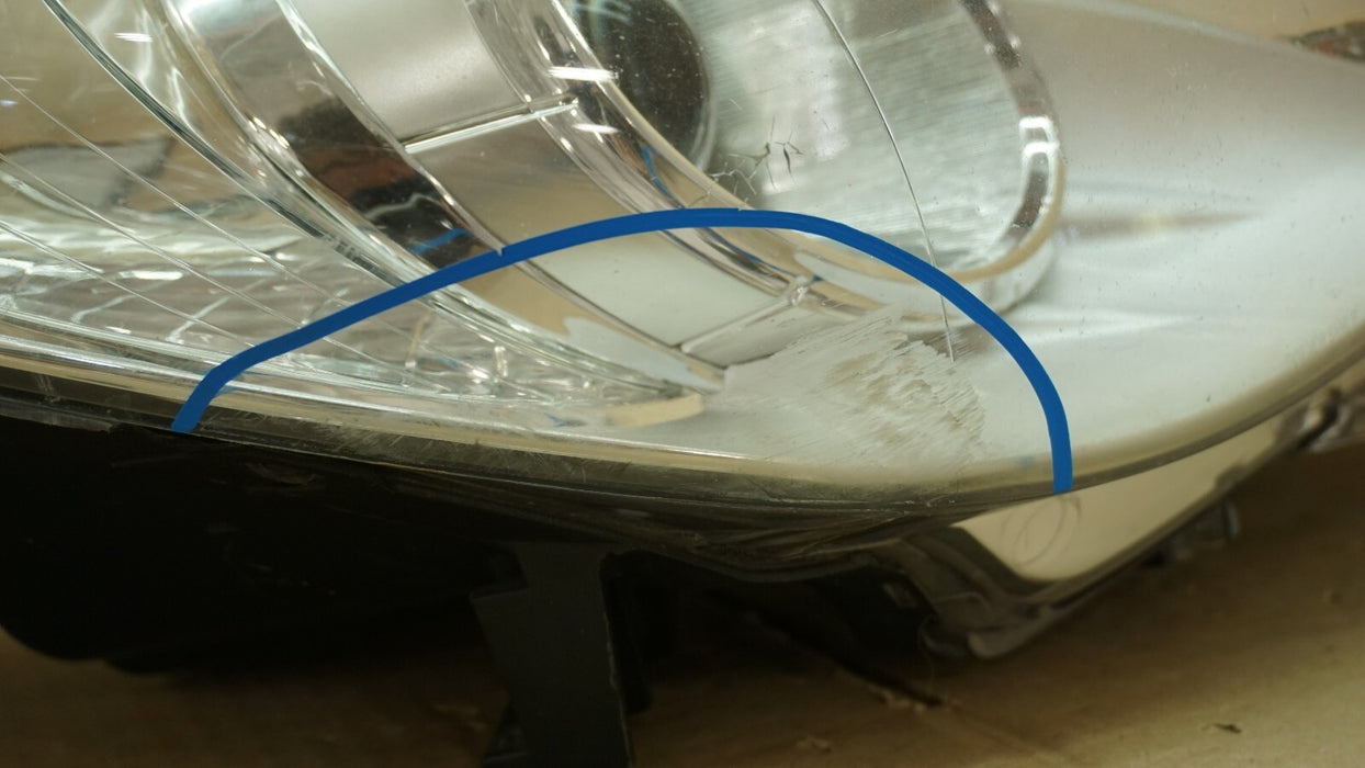2011-2014 HYUNDAI SONATA FRONT RIGHT PASSENGER SIDE HEADLIGHT HALOGEN OEM