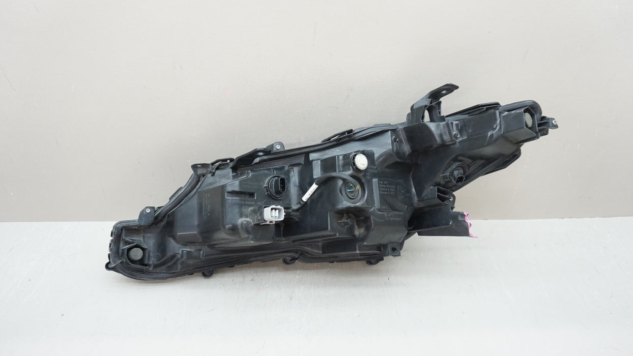 2018-2022 TOYOTA CAMRY FRONT RH RIGHT PASSENGER SIDE HEADLIGHT OEM