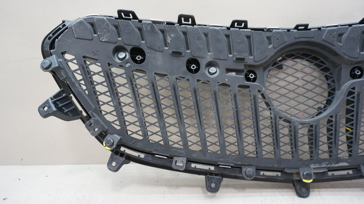 2017-2022 BUICK ENCORE FRONT UPPER RADIATOR GRILLE 42353747 OEM