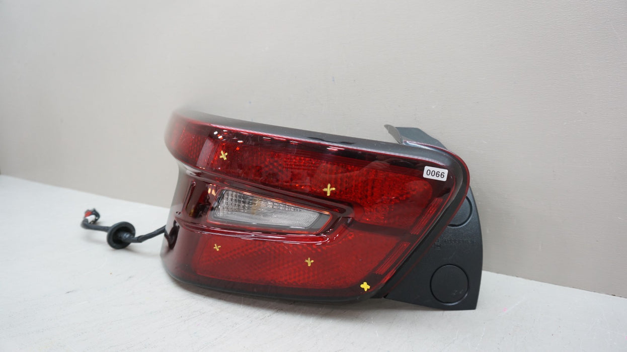 2024-2026 CHEVROLET TRAX LH LEFT REAR TAIL LAMP 42905695 OEM