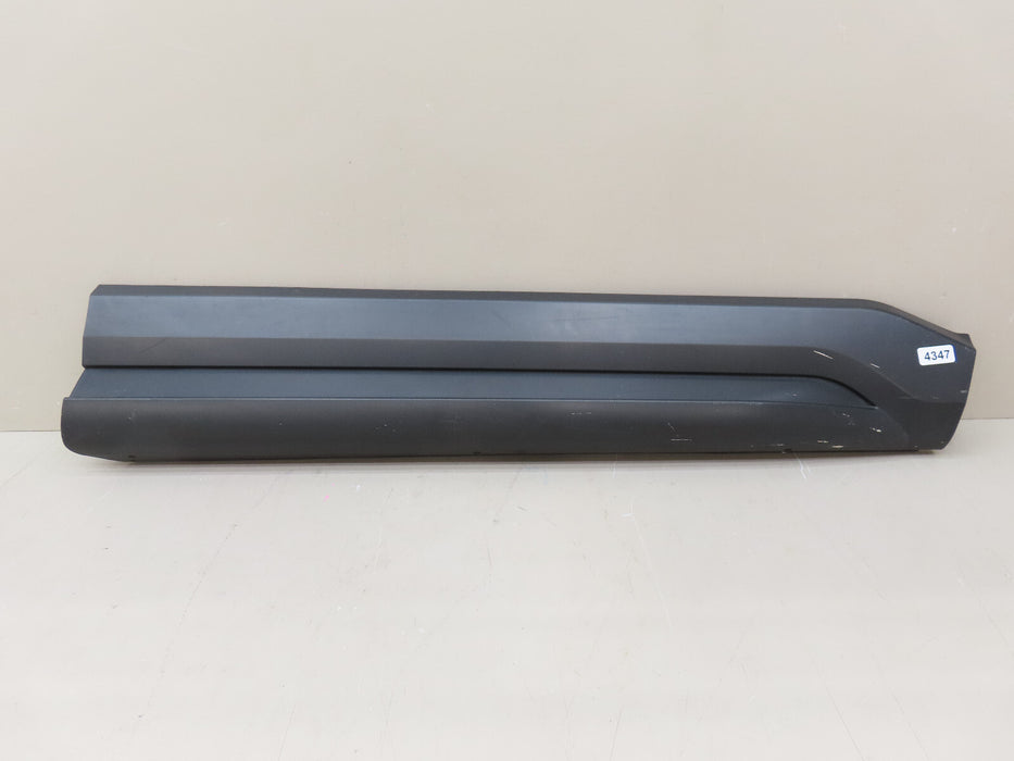 2019-2021 SUBARU ASCENT FRONT RIGHT PASSENGER SIDE LOWER DOOR TRIM MOLDING OEM