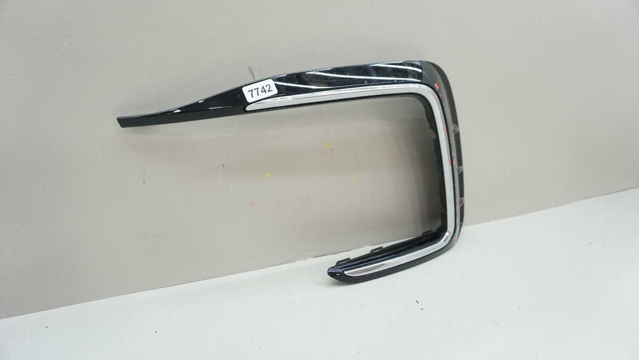 2023 VOLKSWAGEN TIGUAN R LINE FRONT LF LEFT FOG LIGHT TRIM COVER OEM
