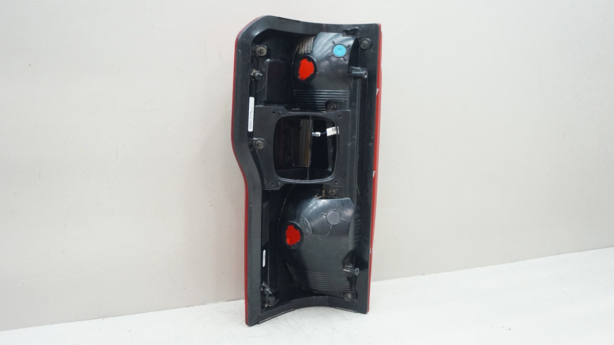 2023-2025 FORD F250 F350 REAR RIGHT PASSENGER SIDE TAIL LIGHT OEM PC3B-13B504-B