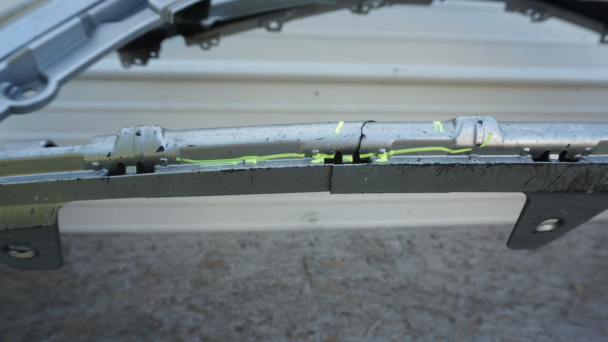 2018-2020 TOYOTA CAMRY FRONT BUMPER PLASTIC COVER 52119-06E20 OEM