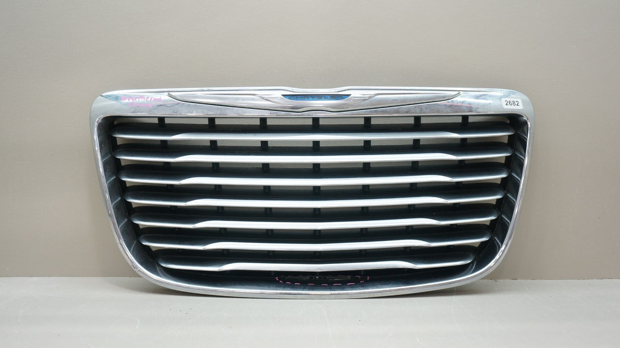 2011-2014 CHRYSLER 300 300C FRONT BUMPER RADIATOR CHROME GRILLE OEM