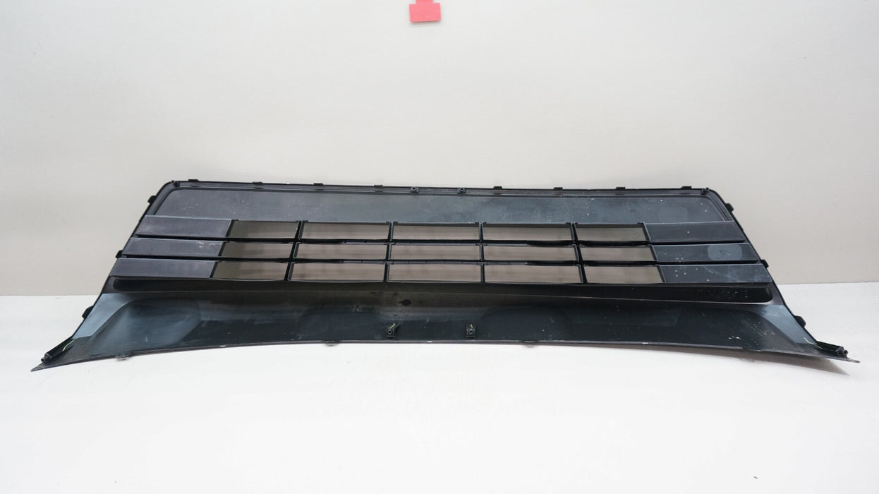 2021-2023 KIA SORENTO FRONT LOWER BUMPER GRILLE VALANCE OEM 86530-R5000