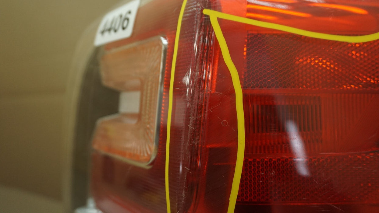 2016-2018 SUBARU FORESTER RIGHT PASSENGER SIDE TAIL LIGHT LED OEM 84201-SG141