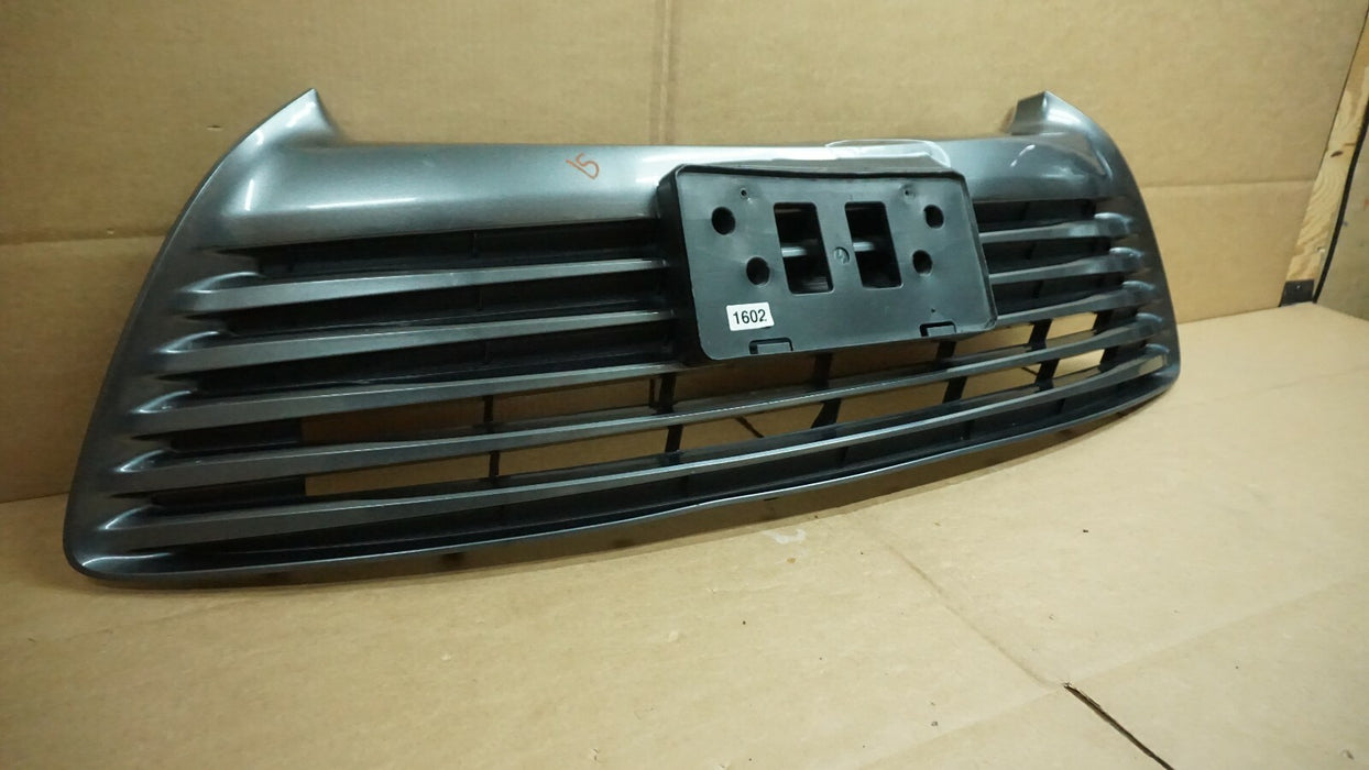 2015-2017 TOYOTA CAMRY FRONT BUMPER LOWER CENTER GRILLE GRILL TRIM OEM  15 16 17