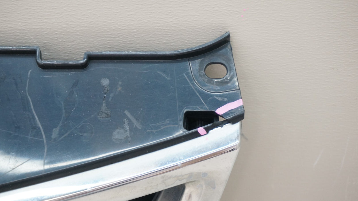2011-2015 NISSAN ROGUE FRONT BUMPER GRILLE WITH CAMERA AND EMBLEM OEM 623101VX0A