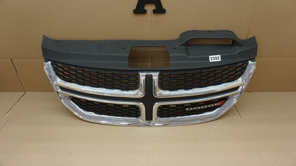 2011-2019 DODGE JOURNEY FRONT BUMPER CENTER GRILLE GRILL OEM 68080192AA
