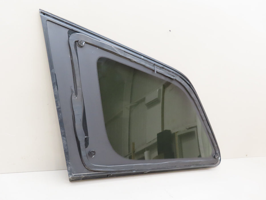 2016-2019 JEEP GRAND CHEROKEE REAR RIGHT PASSENGER SIDE QUARTER GLASS  OEM