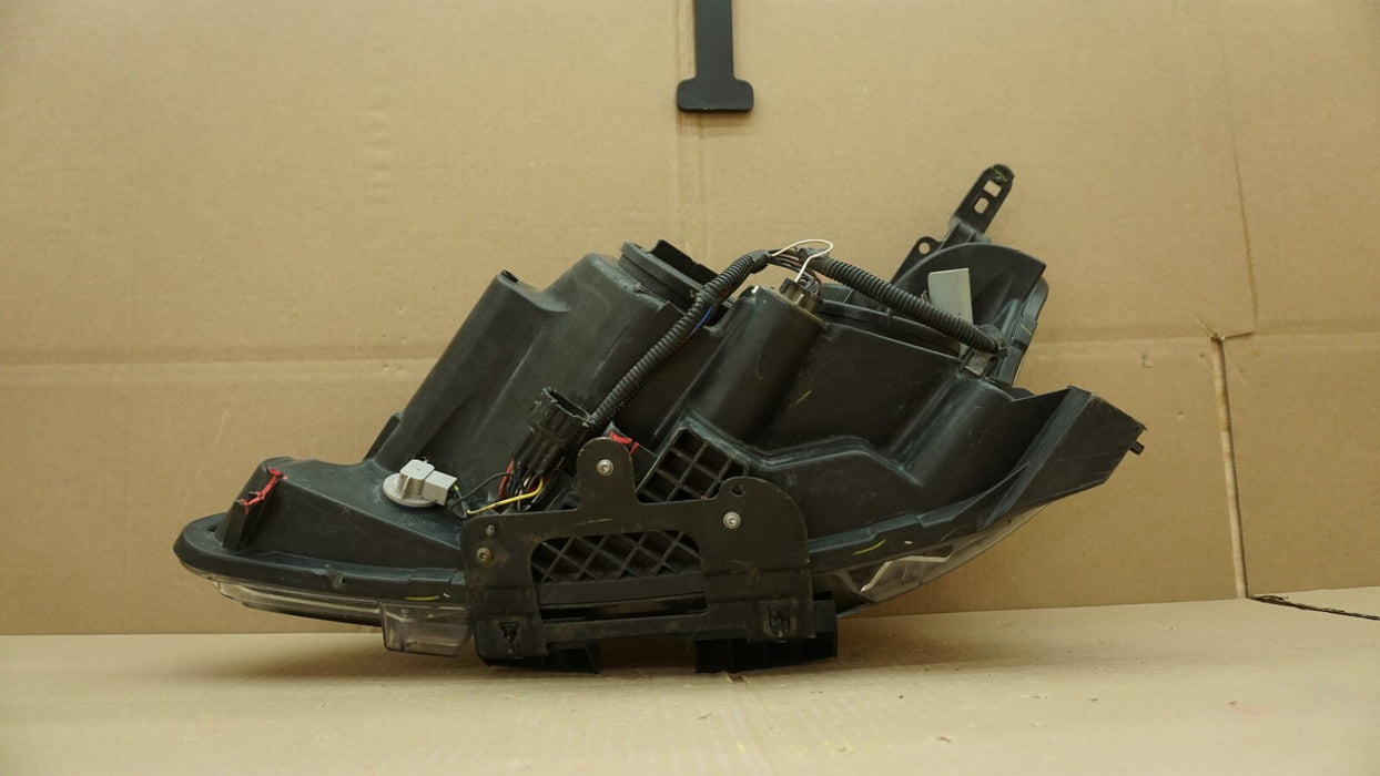 2013-2015 NISSAN SENTRA FRONT RIGHT PASSENGER SIDE HEADLIGHT HALOGEN OEM