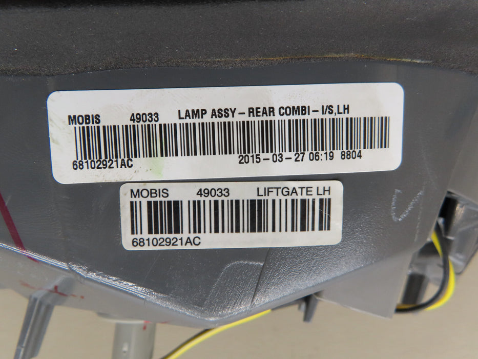 2015 2016 JEEP CHEROKEE REAR LEFT DRIVER INNER TAIL LIGHT OEM 68102921AC