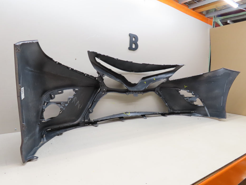 2018 2019 2020 TOYOTA CAMRY FRONT BUMPER COVER OEM
