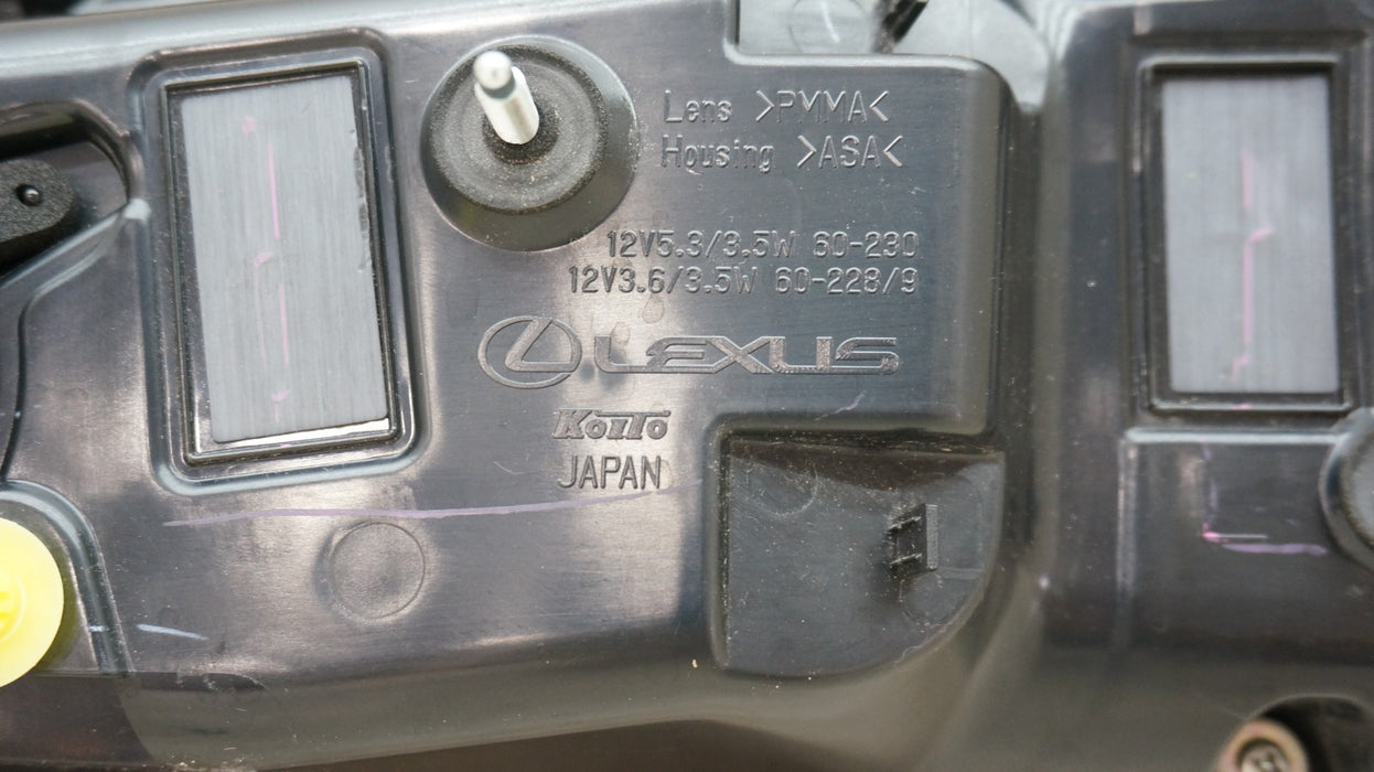 2016-2021 LEXUS LX570 REAR LEFT DRIVER SIDE INNER TAIL LIGHT OEM