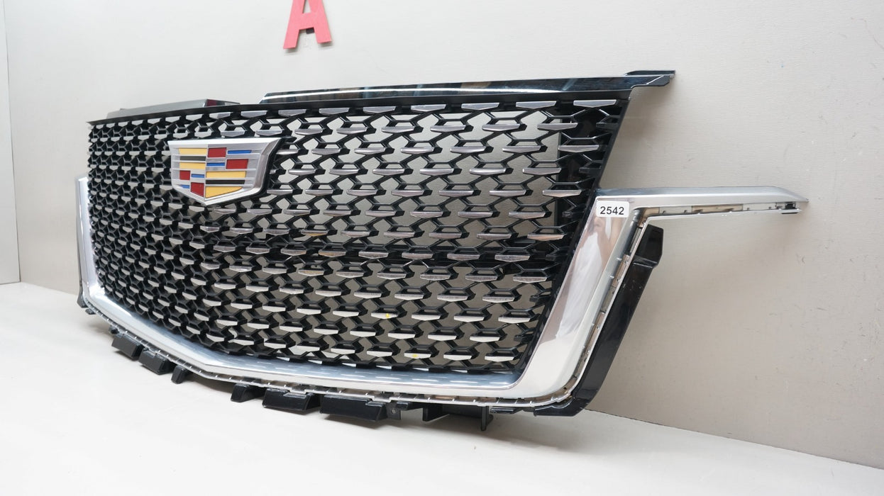 2021-2024 CADILLAC ESCALADE FRONT BUMPER RADIATOR GRILLE OEM 84830289