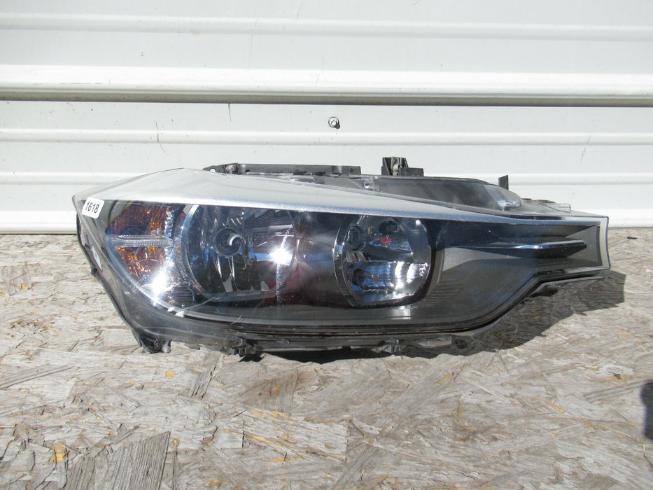 2012-2015 BMW 328I 335I F30 3 SERIES FRONT  PASSENGER HEADLIGHT HALOGEN LAMP OEM