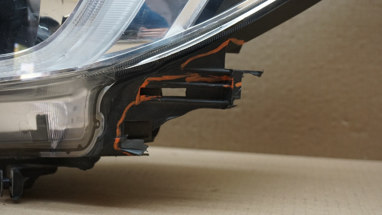 2015-2017 SUBARU LEGACY OUTBACK FRONT LEFT DRIVER SIDE HEADLIGHT HEADLAMP OEM