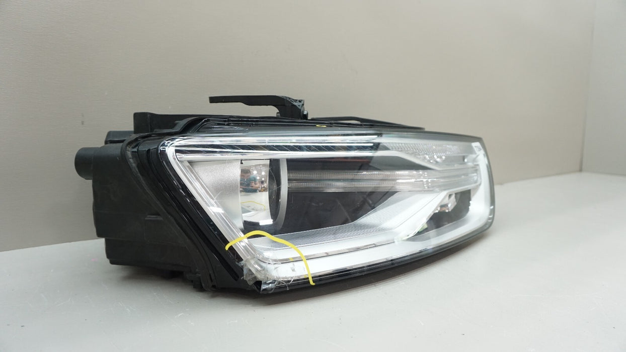2016-2018 AUDI Q3 RIGHT PASSENGER SIDE XENON HEADLIGHT HEADLAMP W/O BALLAST OEM