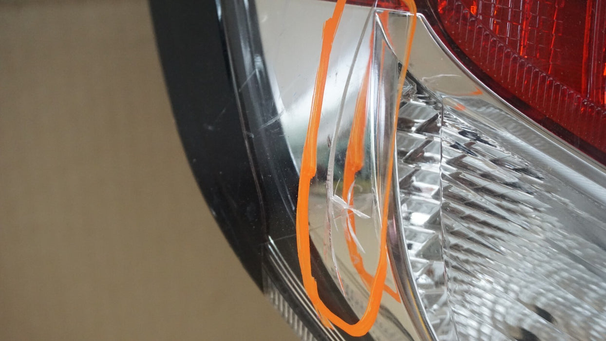 2014-2017 TOYOTA PRIUS REAR LEFT DRIVER OUTER TAIL LIGHT LAMP OEM 14 15 16 17