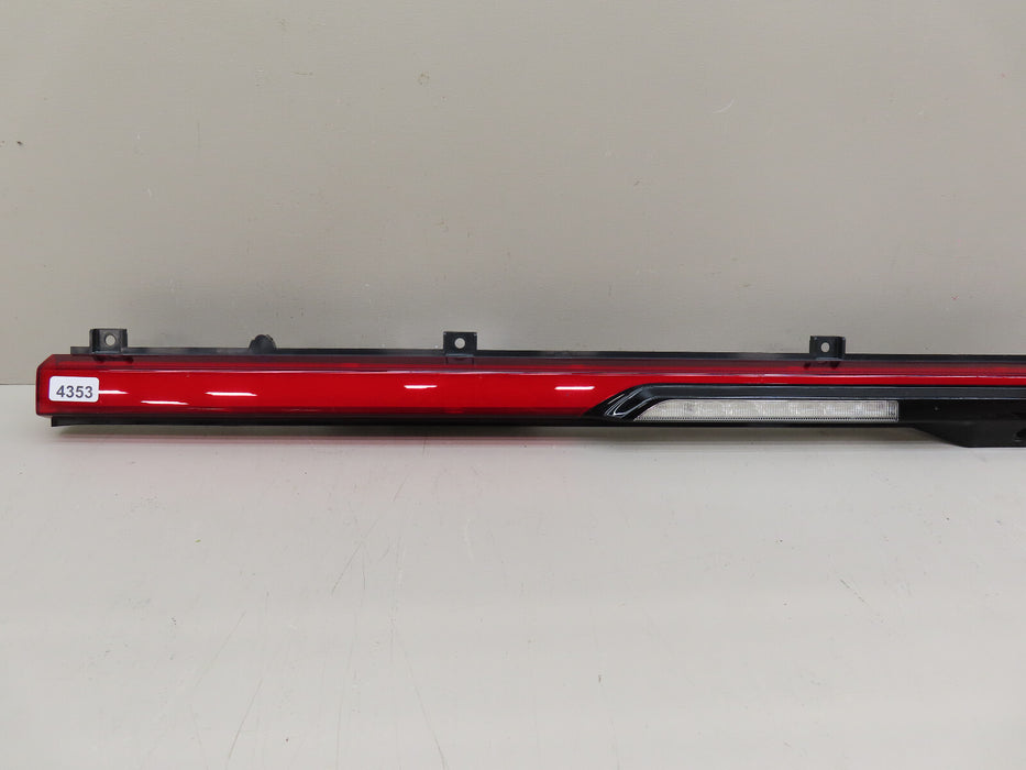 2022-2024 FORD F150 F-150 LIGHTNING REAR CENTER TAILGATE TAIL LIGHT LED OEM