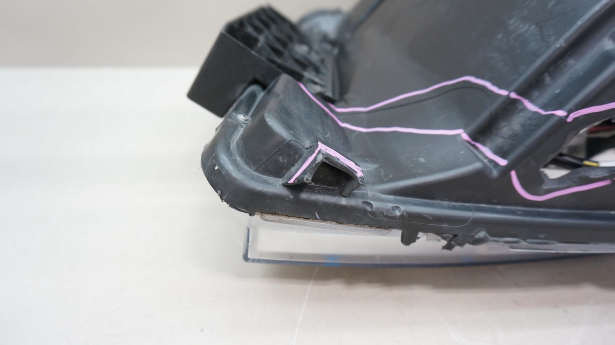 2016-2019 NISSAN TITAN FRONT RIGHT SIDE HID LED HEADLIGHT OEM 26010EZ22B