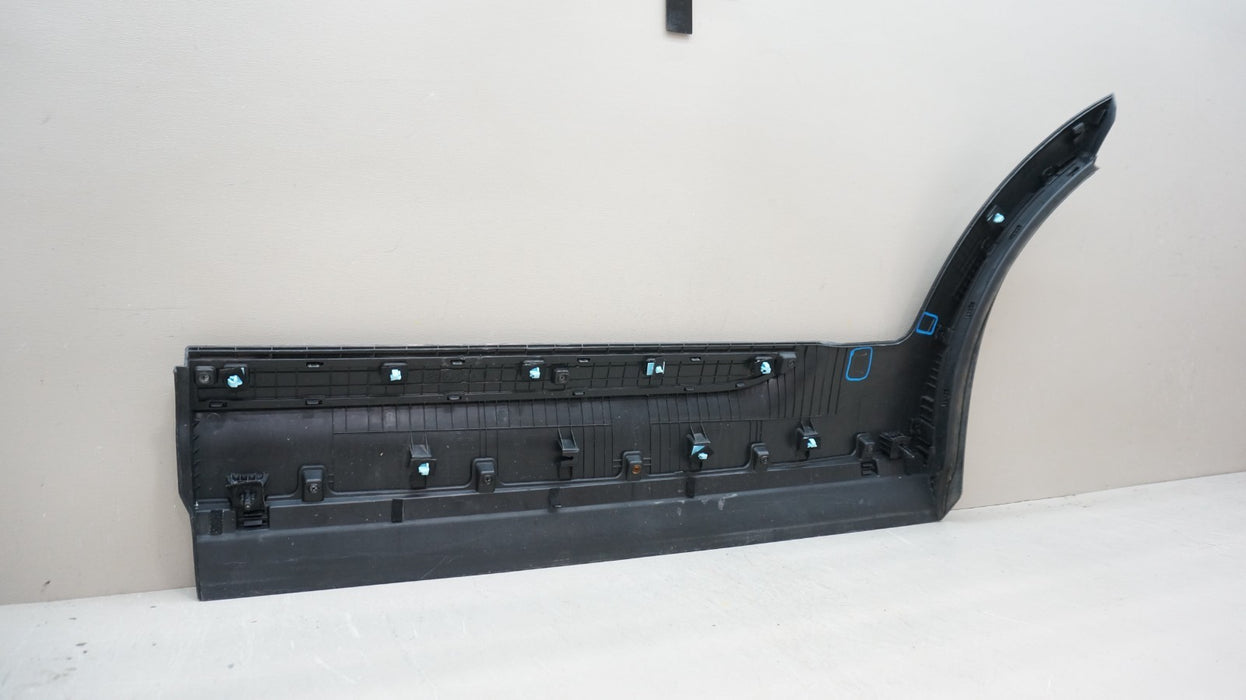 2020-2022 KIA TELLURIDE REAR RIGHT LOWER DOOR MOLDING TRIM GARNISH OEM