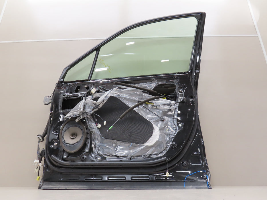 2014-2018 SUBARU FORESTER FRONT RIGHT PASSENGER SIDE DOOR SHELL OEM
